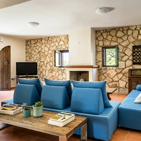 Villa Kavalos